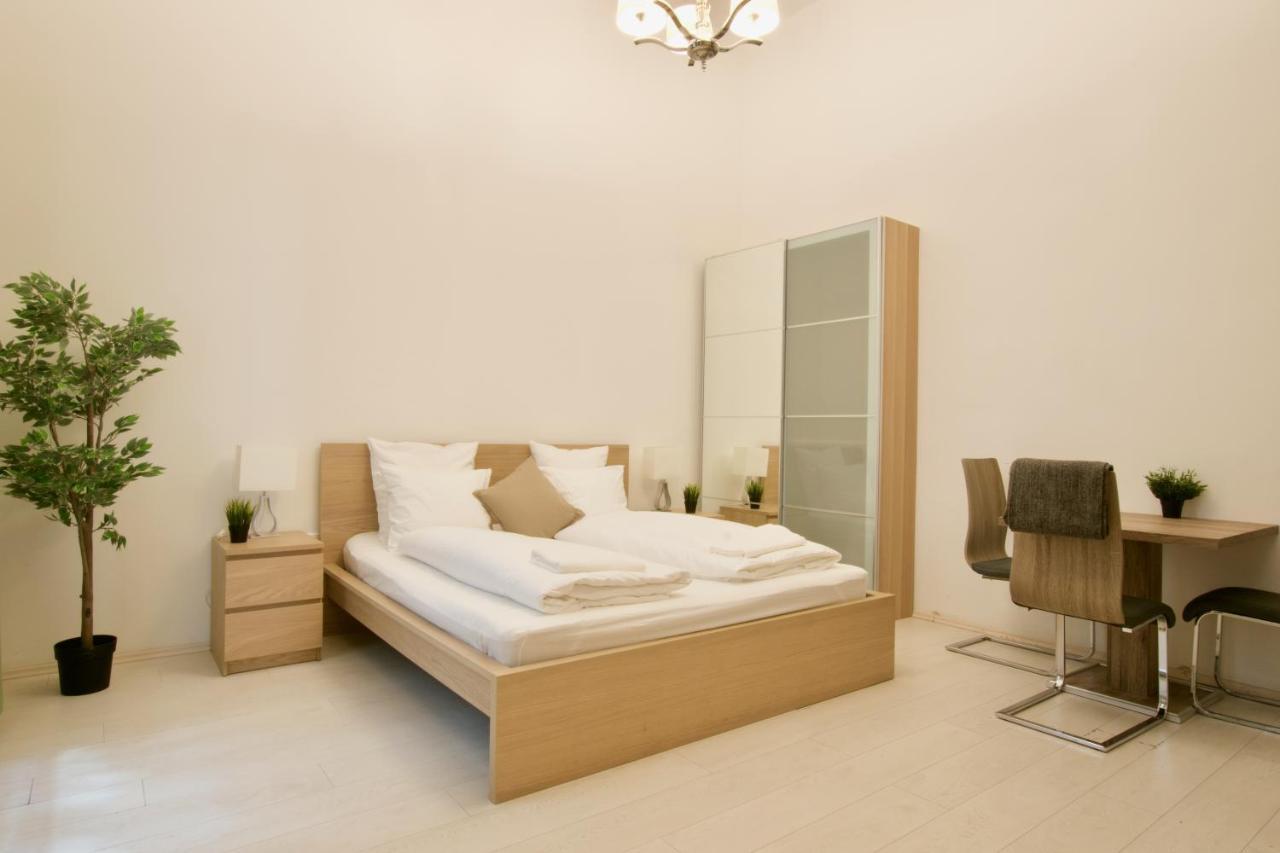 St. King 1 By Hi5 Apartments Budapeşte Dış mekan fotoğraf