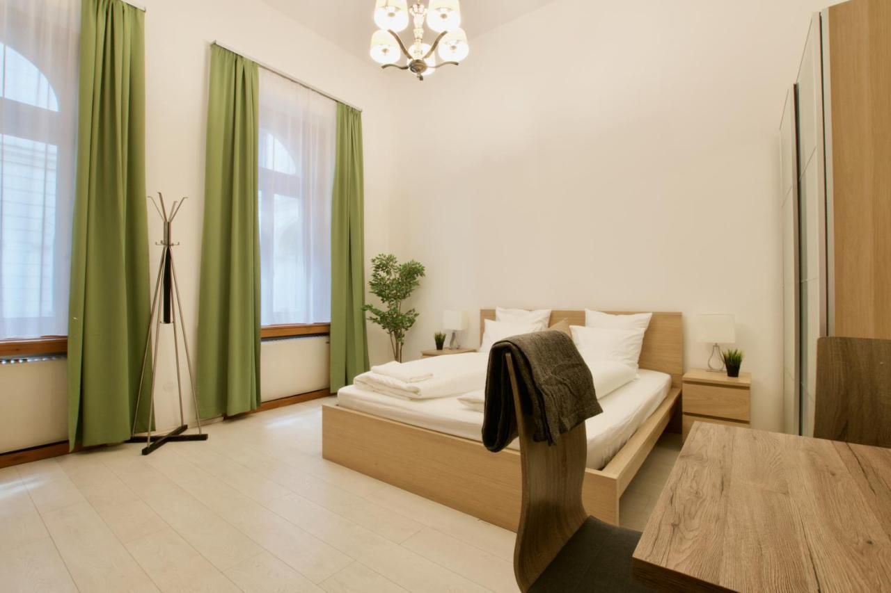 St. King 1 By Hi5 Apartments Budapeşte Dış mekan fotoğraf